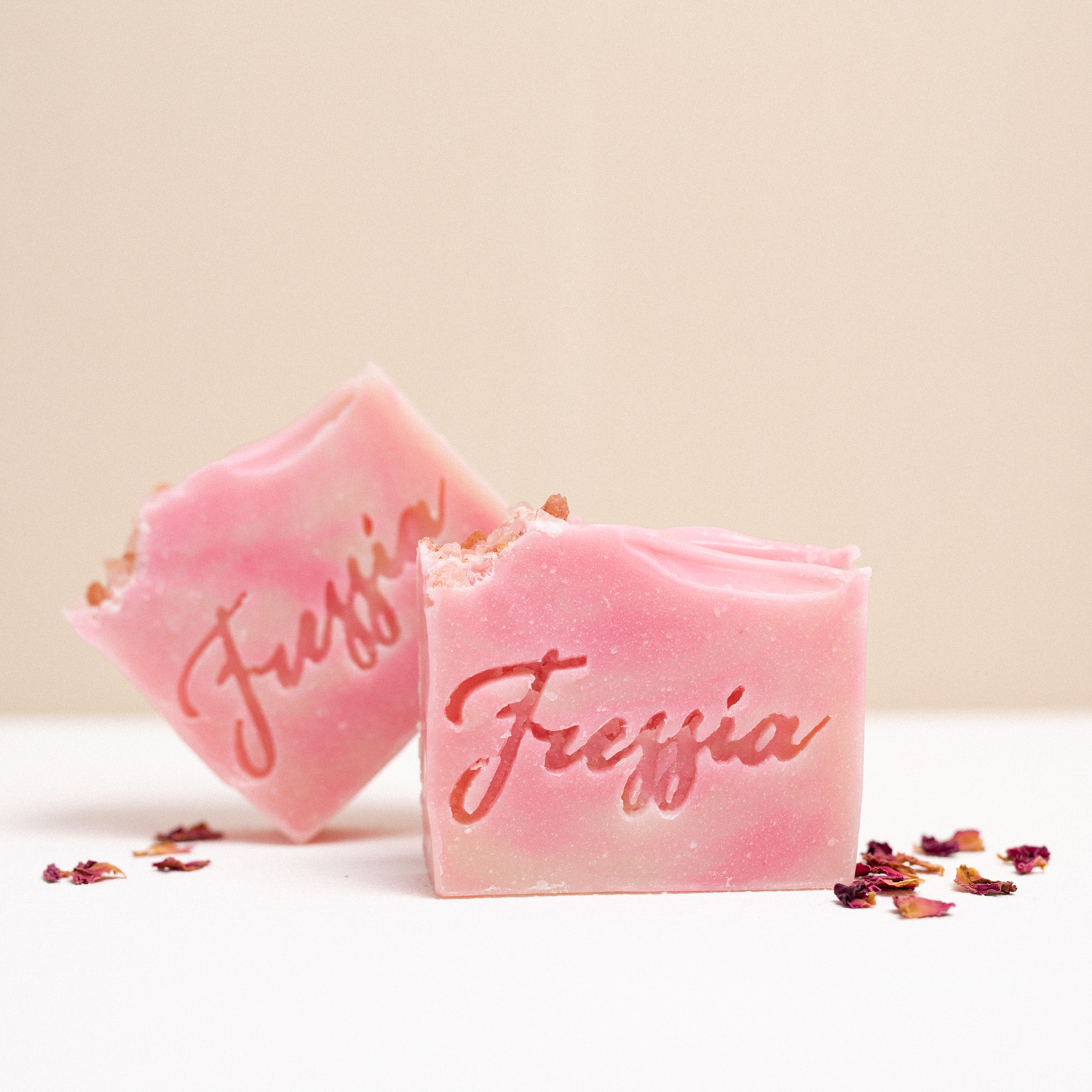 Prírodné mydlo | GERÁNIUM & PALMA RUŽOVÁ