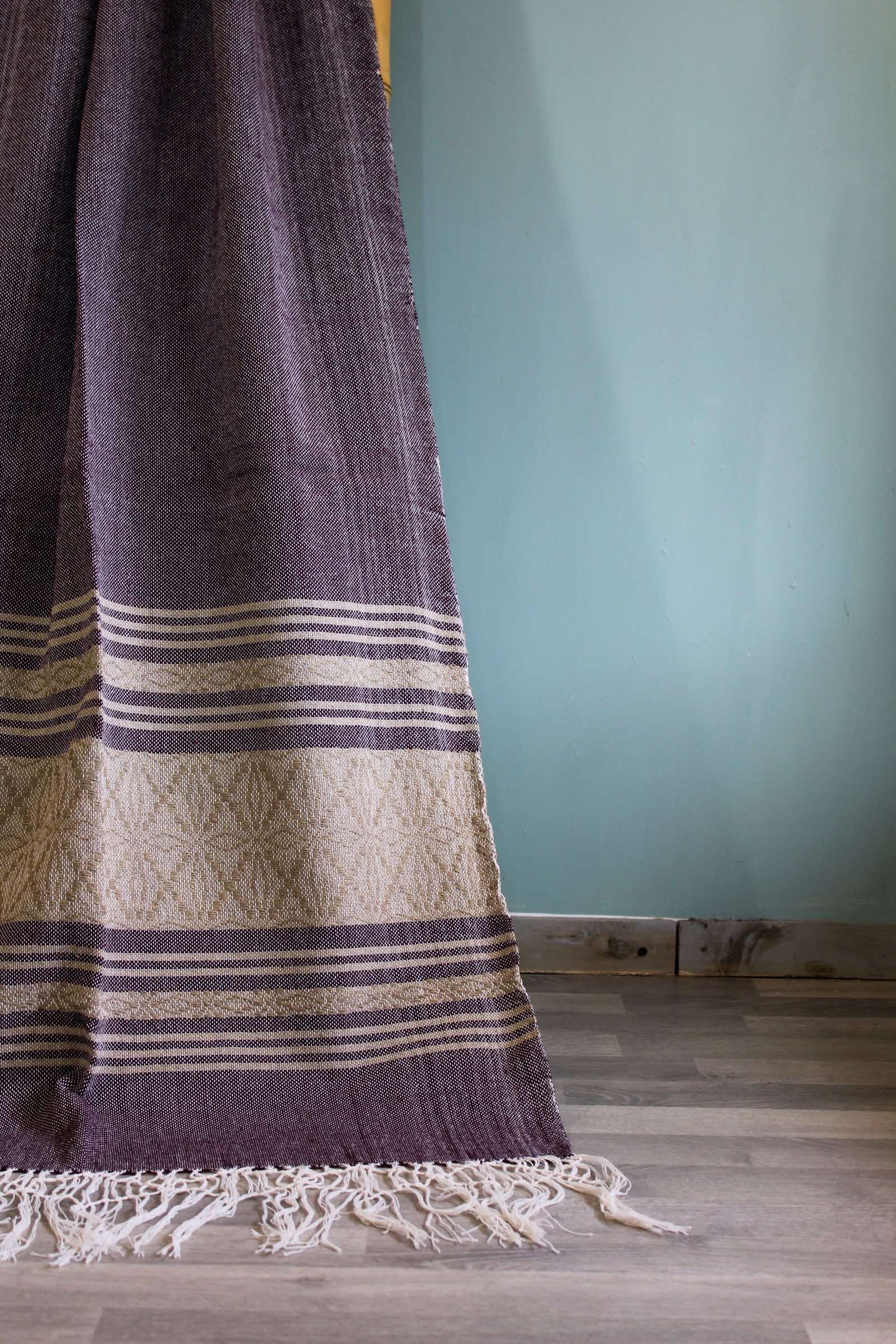 GUINDA BROWN FLOWER REBOZO