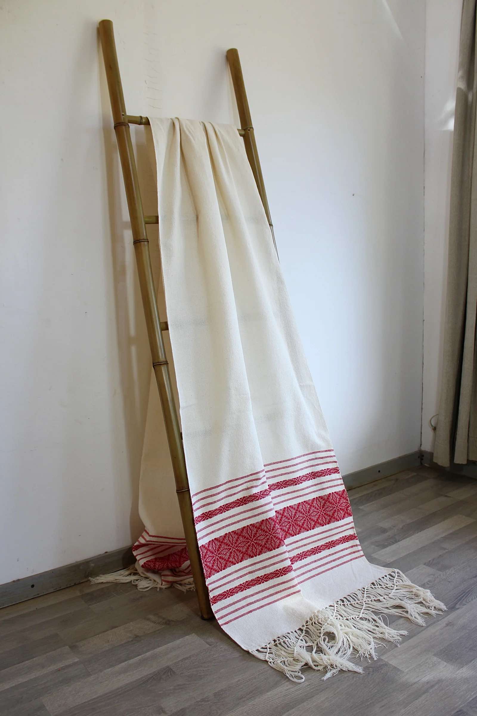 RED TENT REBOZO